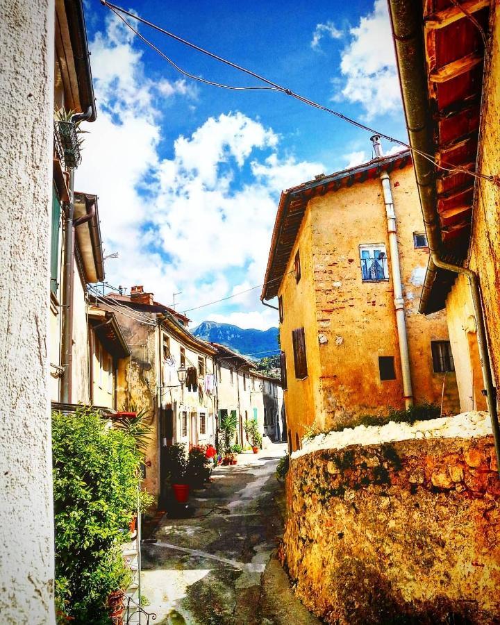 مبيت وإفطار Santa Lucia  Dulcis In Borgo المظهر الخارجي الصورة